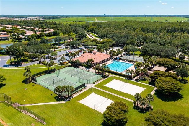 11701 Pinewood Lakes DR, Fort Myers, FL 33913