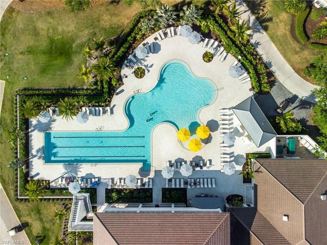 11701 Pinewood Lakes DR, Fort Myers, FL 33913