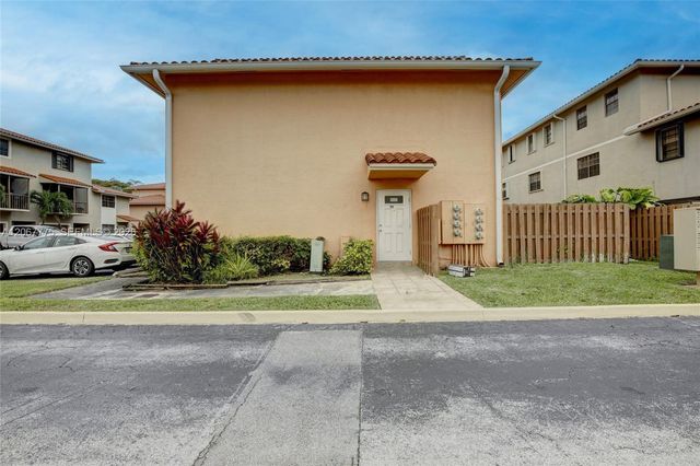 9874 Hammocks Boulevard 108-49, Miami, FL 33196