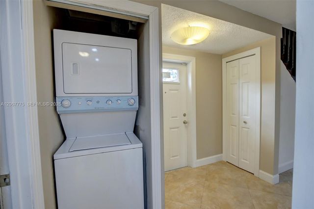 9874 Hammocks Boulevard 108-49, Miami, FL 33196