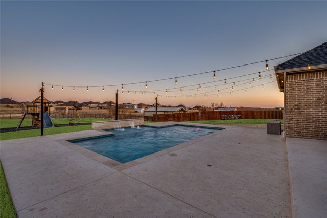 13400 Summer Moon Trail, Ponder, TX 76259