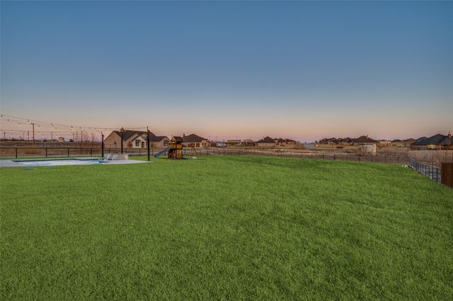 13400 Summer Moon Trail, Ponder, TX 76259