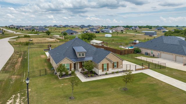 13400 Summer Moon Trail, Ponder, TX 76259