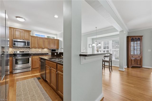 2107 Governors Pointe DR, Suffolk, VA 23436