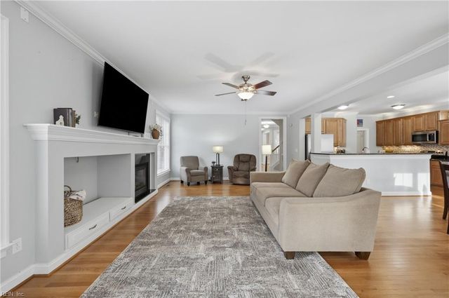 2107 Governors Pointe DR, Suffolk, VA 23436