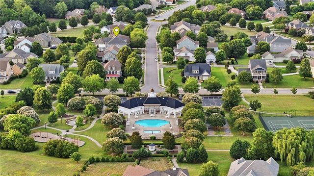 2107 Governors Pointe DR, Suffolk, VA 23436