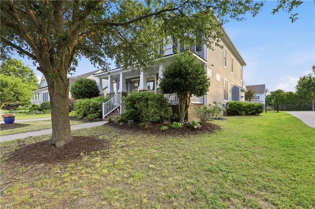 2107 Governors Pointe DR, Suffolk, VA 23436
