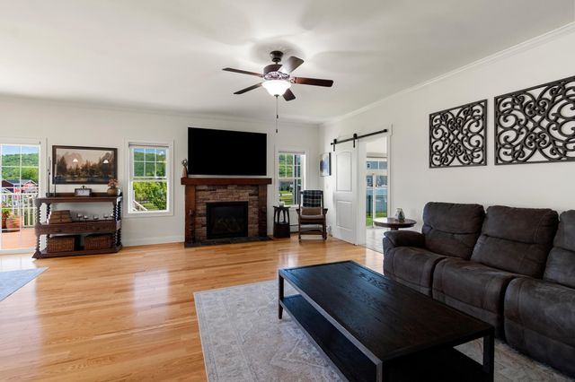 55 Over Lake Court, St. Albans Town, VT 05478