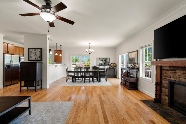 55 Over Lake Court, St. Albans Town, VT 05478
