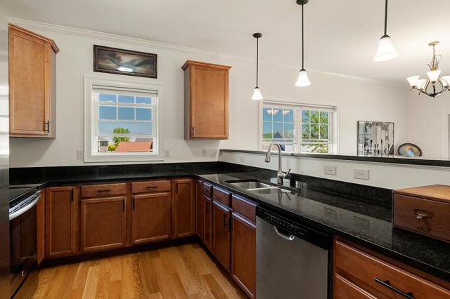 55 Over Lake Court, St. Albans Town, VT 05478