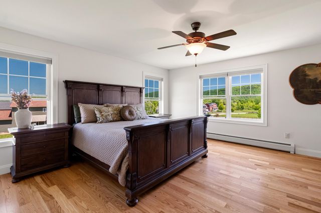 55 Over Lake Court, St. Albans Town, VT 05478