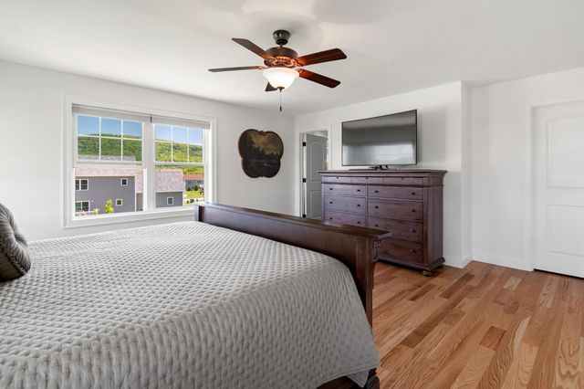 55 Over Lake Court, St. Albans Town, VT 05478