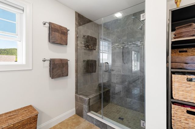 55 Over Lake Court, St. Albans Town, VT 05478