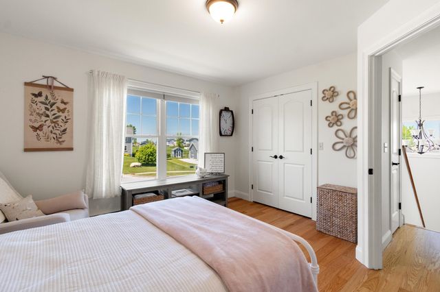 55 Over Lake Court, St. Albans Town, VT 05478