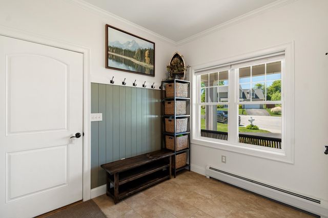 55 Over Lake Court, St. Albans Town, VT 05478