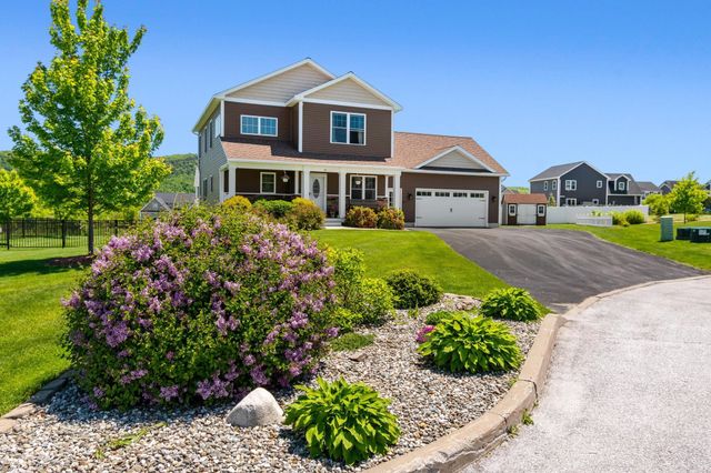 55 Over Lake Court, St. Albans Town, VT 05478