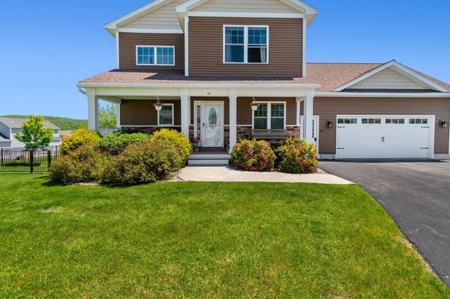 55 Over Lake Court, St. Albans Town, VT 05478