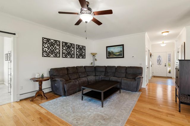 55 Over Lake Court, St. Albans Town, VT 05478