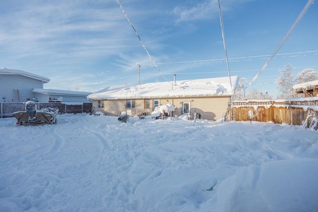 1011 LATHROP STREET, Fairbanks, AK 99701