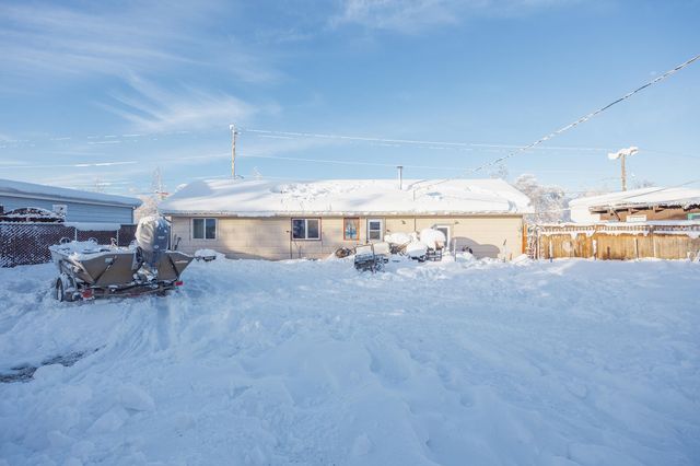 1011 LATHROP STREET, Fairbanks, AK 99701