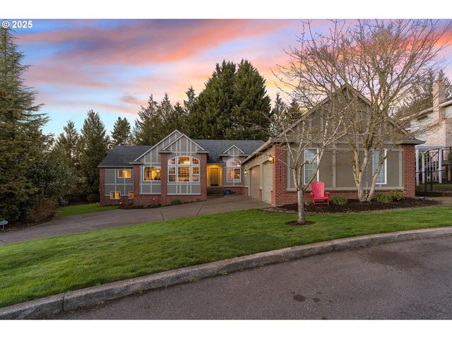 15943 Sw ENNA Ct, Portland, OR 97224