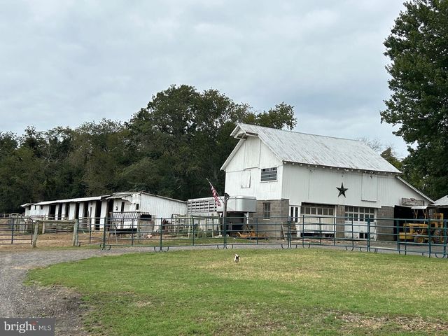 81 OLD DEERFIELD PIKE, Bridgeton, NJ 08302