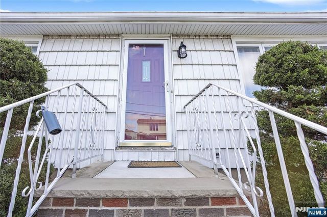 340 Kipp, Elmwood Park, NJ 07407