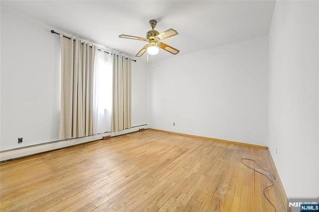 340 Kipp, Elmwood Park, NJ 07407