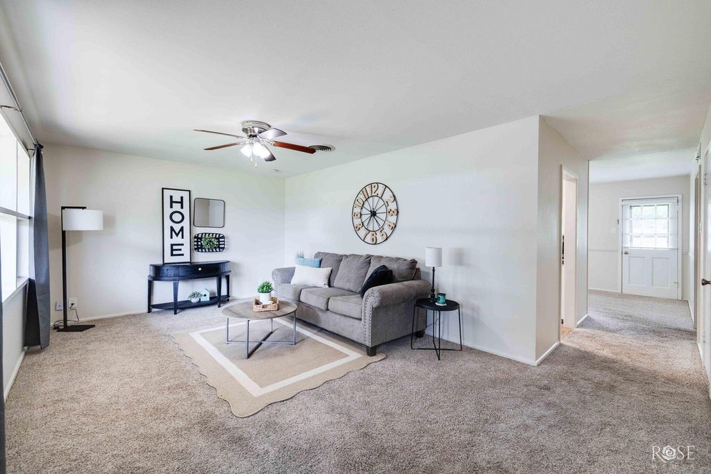 Image 3 of property listing at 2516 University Avenue, San Angelo, TX 76904