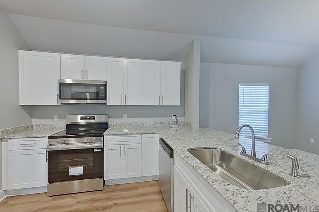 22862 Monterey Ave, Denham Springs, LA 70726