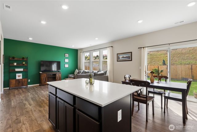6016 Addison Road SW, Port Orchard, WA 98367