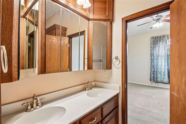 201 SW 137th Terrace, Oklahoma City, OK 73170