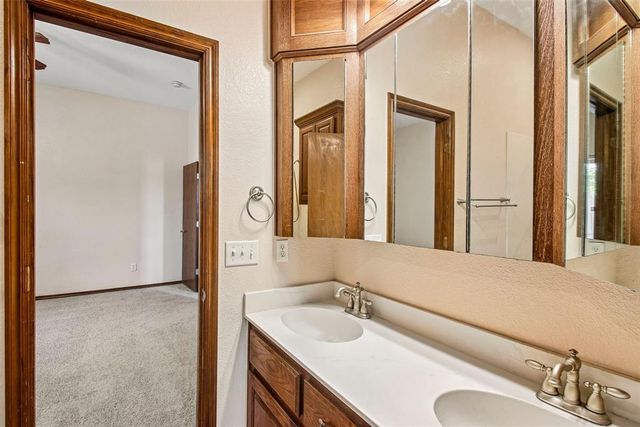 201 SW 137th Terrace, Oklahoma City, OK 73170