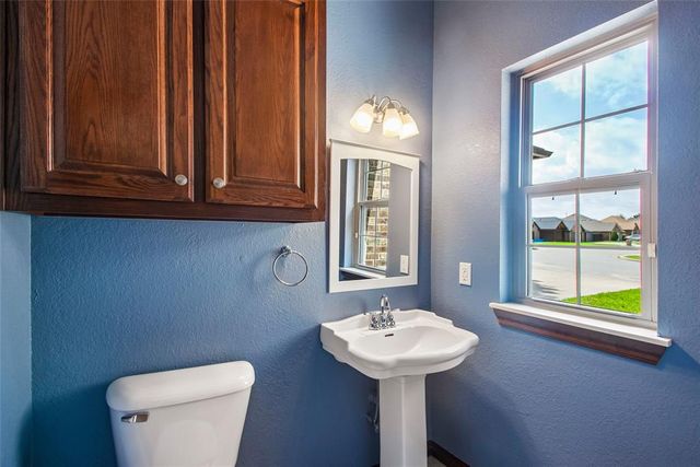 201 SW 137th Terrace, Oklahoma City, OK 73170