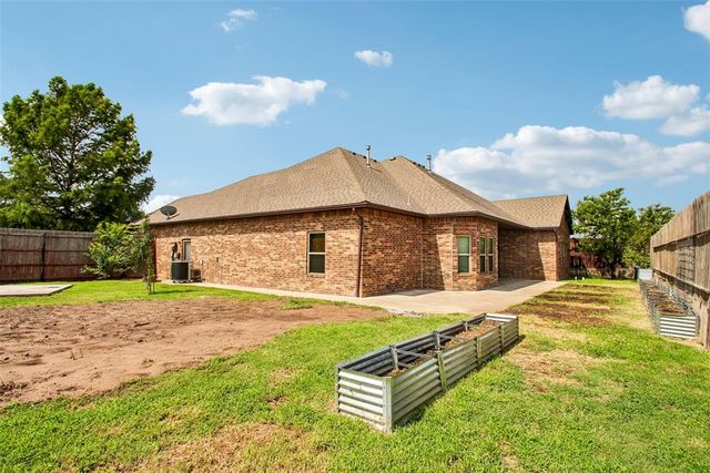 201 SW 137th Terrace, Oklahoma City, OK 73170