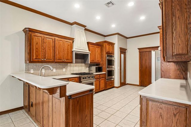 201 SW 137th Terrace, Oklahoma City, OK 73170
