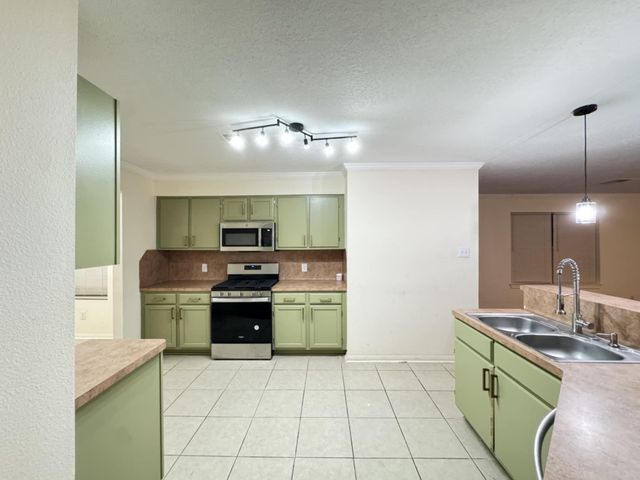 19538 Narcissus Brook Lane, Cypress, TX 77433
