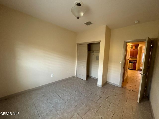 5939 Bandolero Drive I, El Paso, TX 79912