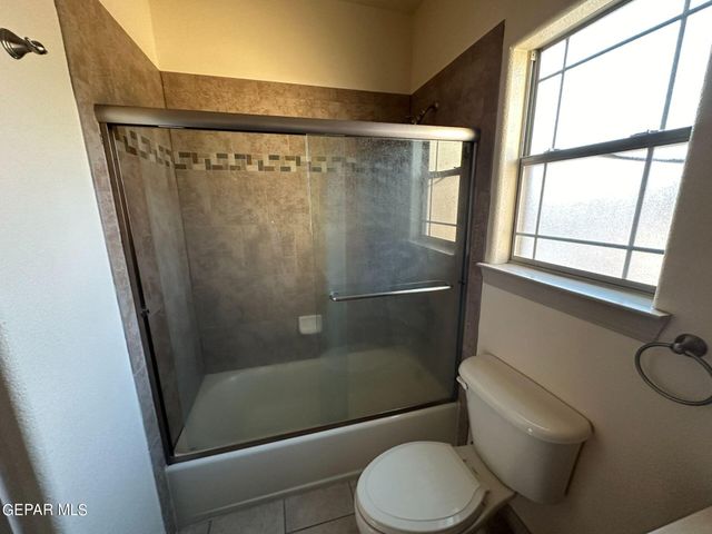 5939 Bandolero Drive I, El Paso, TX 79912