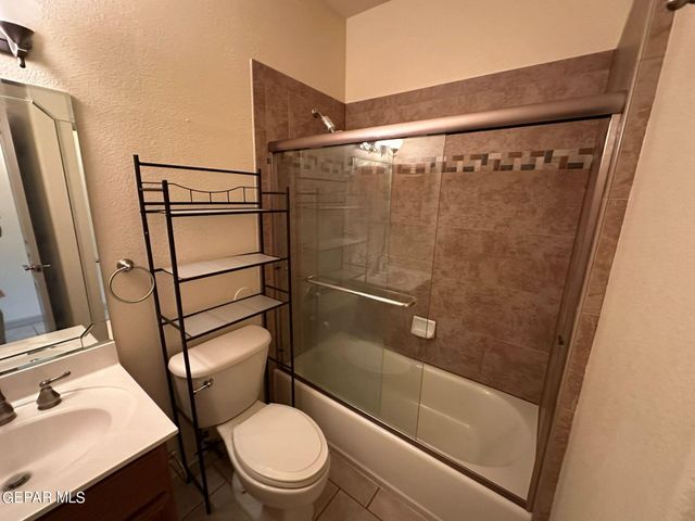 5939 Bandolero Drive I, El Paso, TX 79912