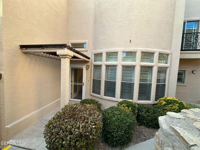 5939 Bandolero Drive I, El Paso, TX 79912