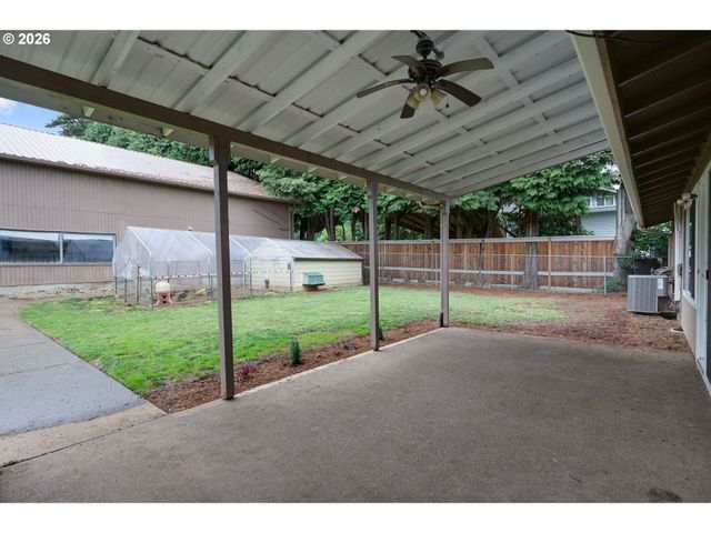 3609 C St, Washougal, WA 98671