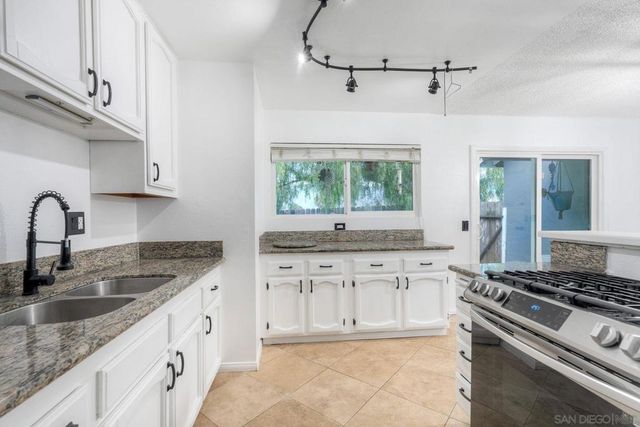 9574 Danancy Ct, Spring Valley, CA 91977