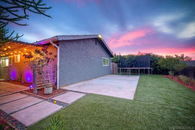 9574 Danancy Ct, Spring Valley, CA 91977