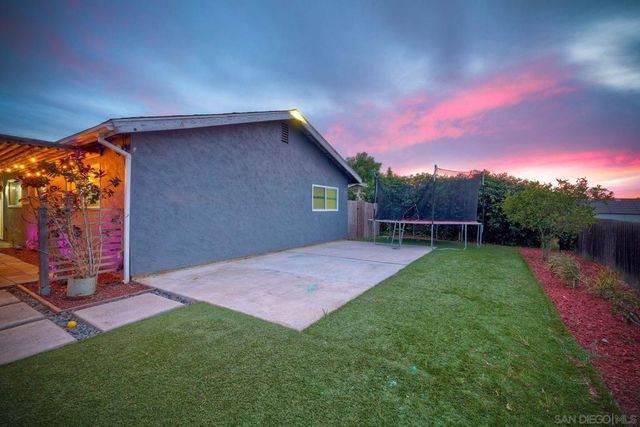 9574 Danancy Ct, Spring Valley, CA 91977
