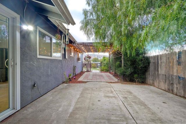 9574 Danancy Ct, Spring Valley, CA 91977