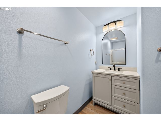 3149 Ne MALONEY Dr, Mc Minnville, OR 97128
