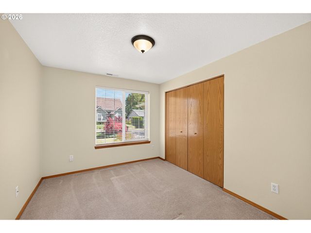 3149 Ne MALONEY Dr, Mc Minnville, OR 97128