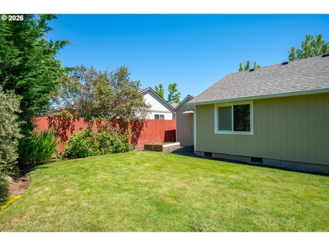 3149 Ne MALONEY Dr, Mc Minnville, OR 97128