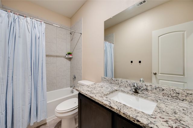 1513 Kinglet Street, Desoto, TX 75115